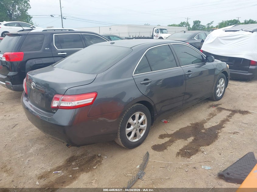 2011 TOYOTA CAMRY auction photo 4