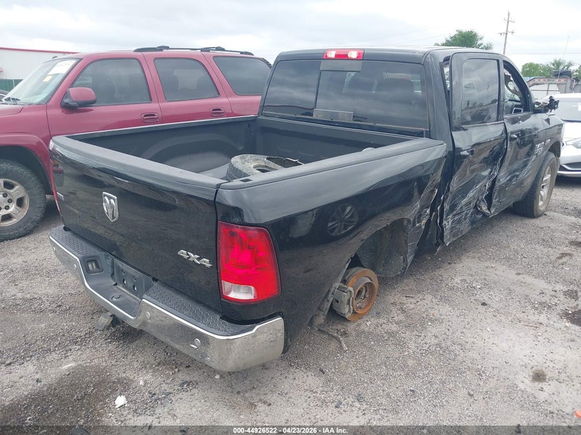 2020 RAM 1500 CLASSIC auction photo 4