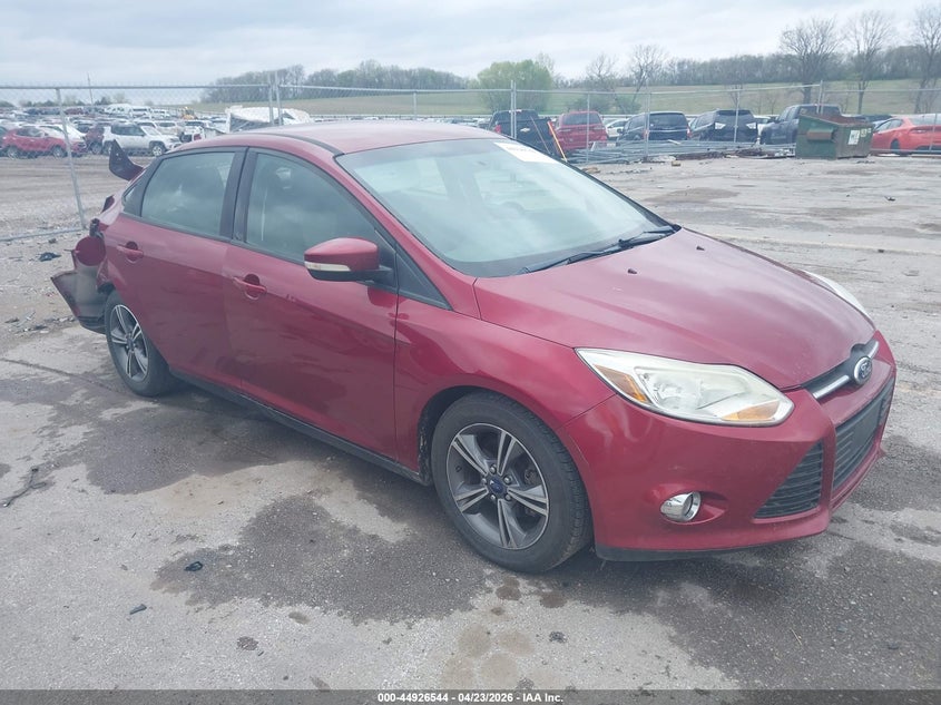 2014 FORD FOCUS SE
