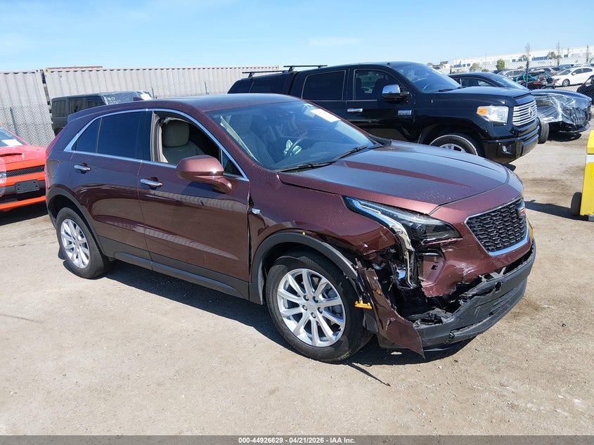 2023 CADILLAC XT4 FWD LUXURY