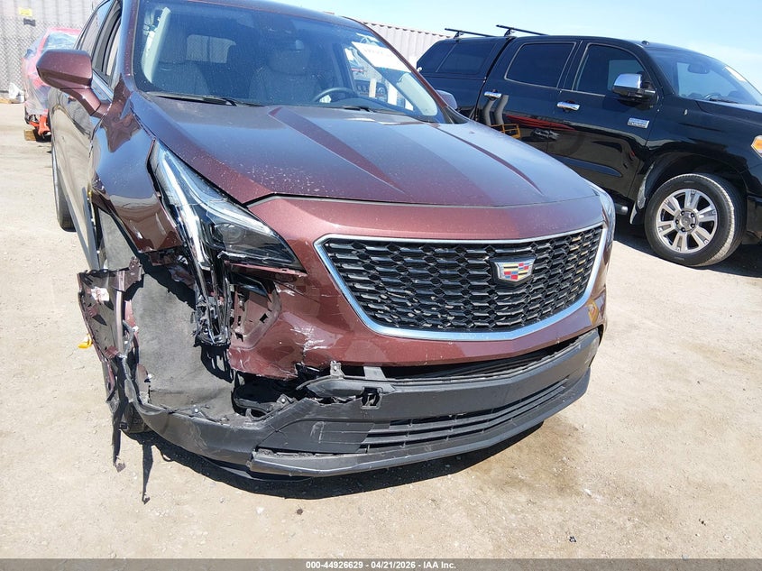 2023 Cadillac Xt4 Fwd Luxury VIN: 1GYAZAR42PF107087 Lot: 44926629