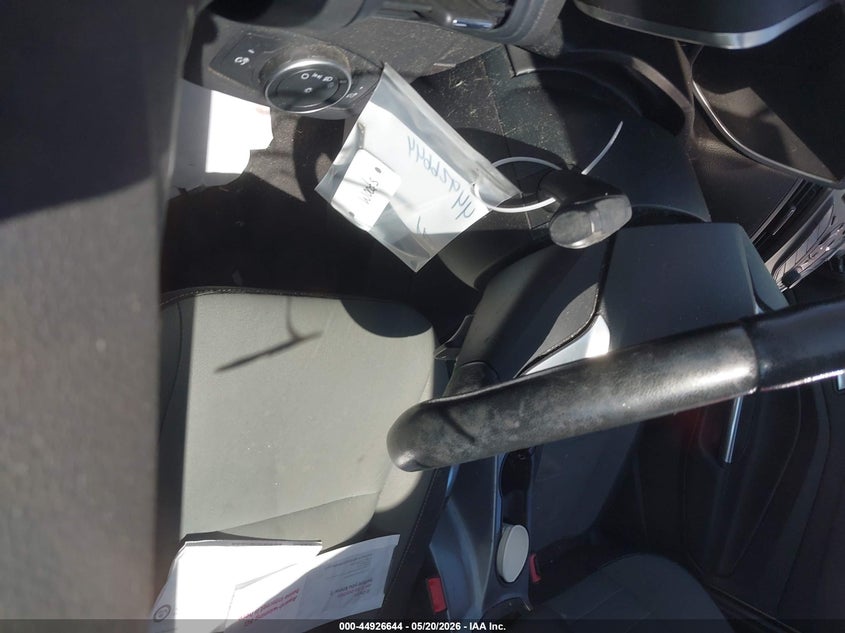 2015 Ford C-Max Hybrid Se VIN: 1FADP5AU2FL125090 Lot: 44926644