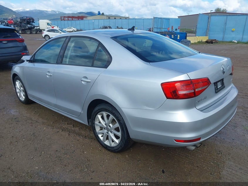 2015 VOLKSWAGEN JETTA auction photo 3