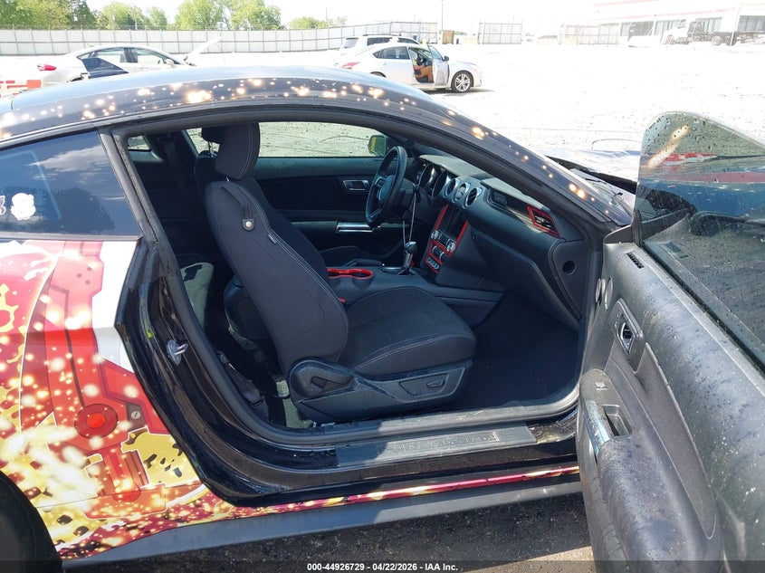 2023 FORD MUSTANG auction photo 5
