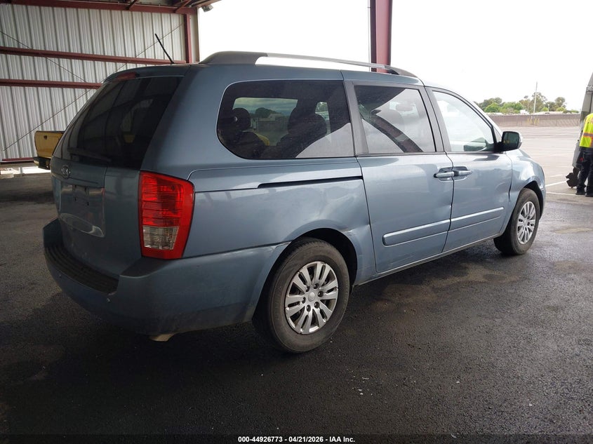 2012 Kia Sedona Lx