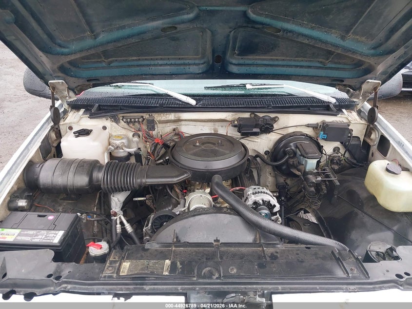 1990 GMC Sierra C1500 VIN: 1GTDC14K7LZ500330 Lot: 44926789