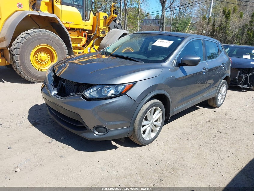 2017 Nissan Rogue Sport S JN1BJ1CR2HW121484 photo 1