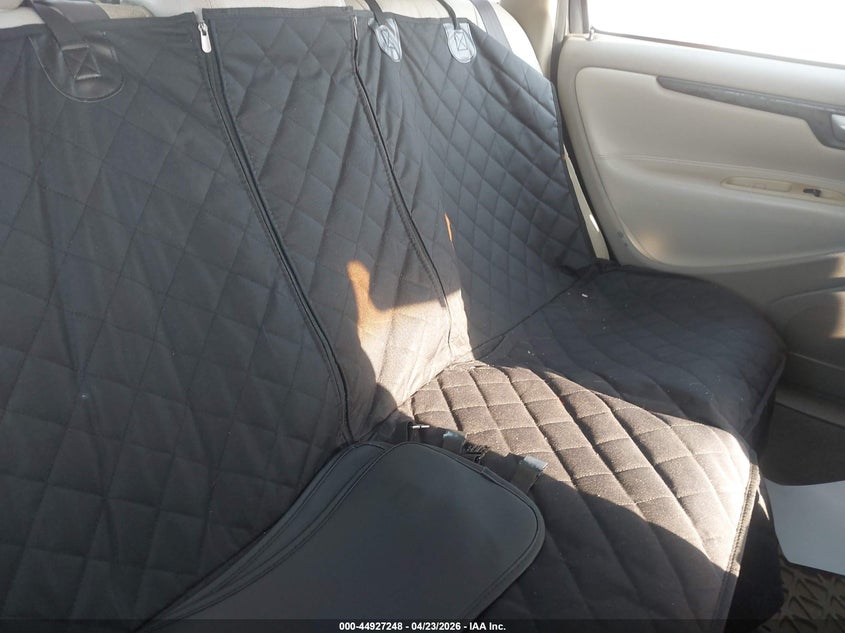 2004 Volvo V70 2.4 VIN: YV1SW61T342390910 Lot: 44927248