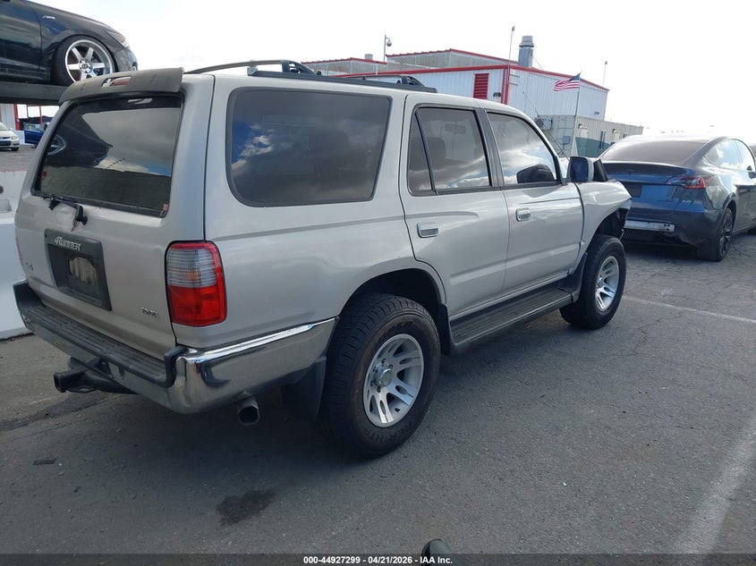 AtlanticExpress - Toyota 4Runner