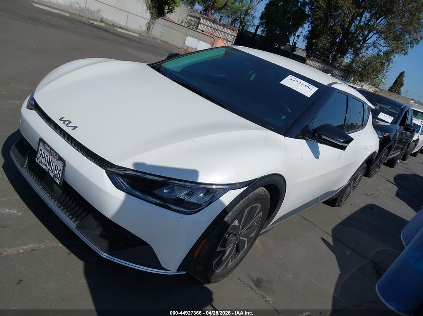 Vin: kndc34la5r5224641, lot: 45424745, kia ev6 light long range 20242
