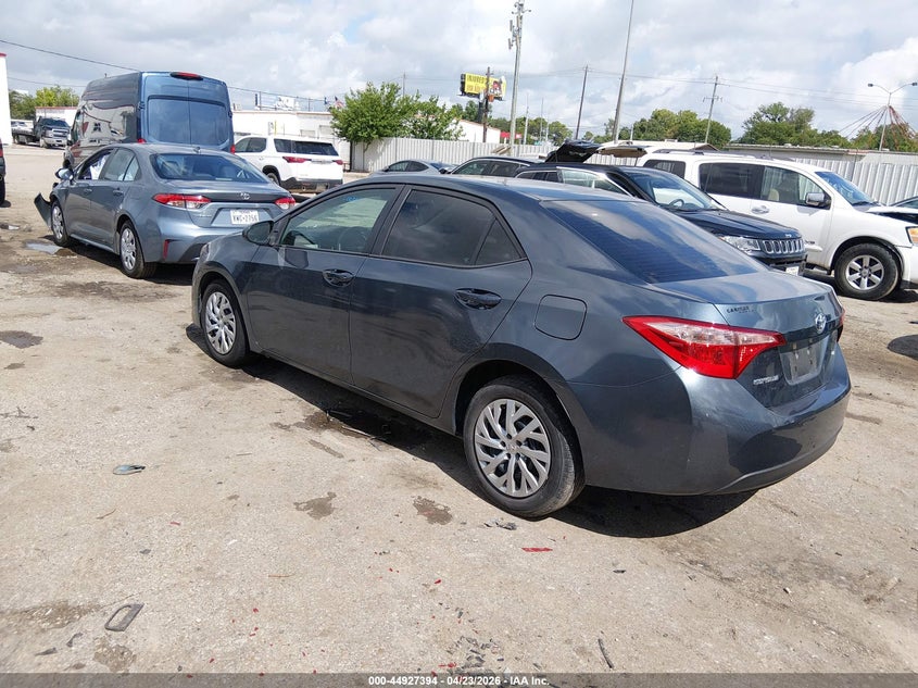 2019 TOYOTA COROLLA auction photo 3