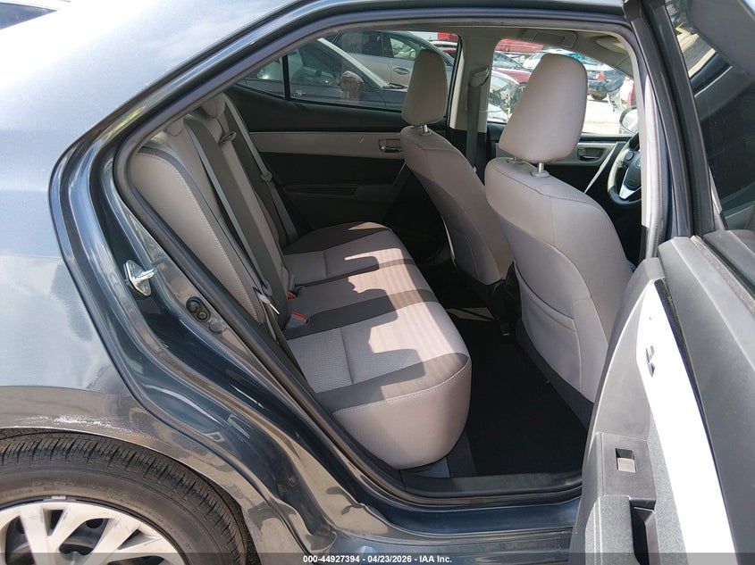 2019 TOYOTA COROLLA auction photo 8