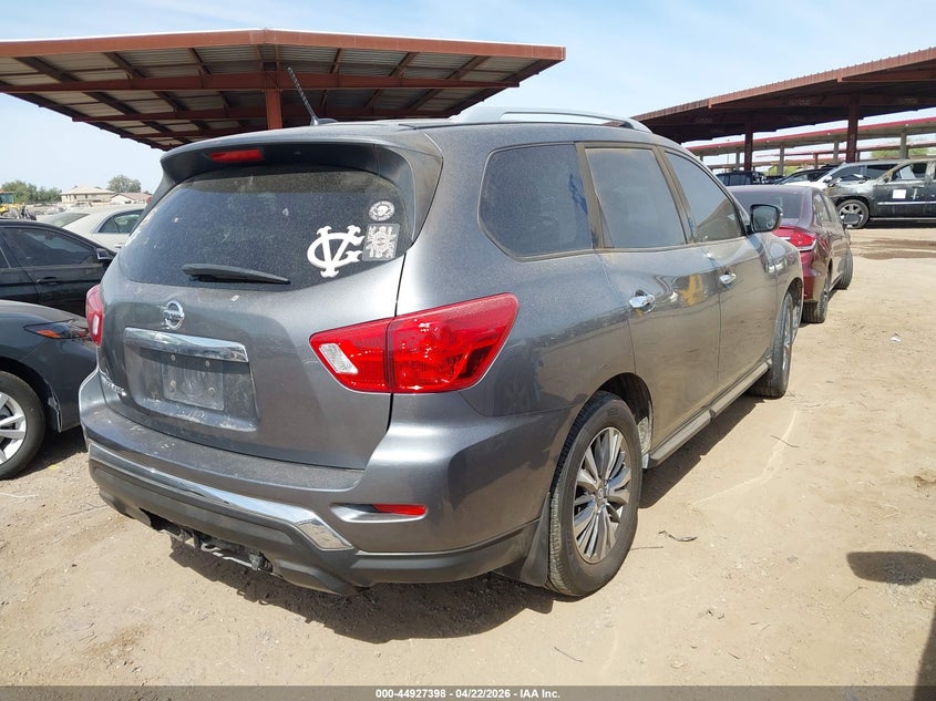 2018 Nissan Pathfinder S