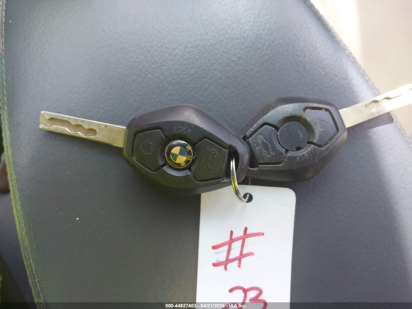 2005 BMW 645Ci VIN: WBAEH734X5B869011 Lot: 44927403