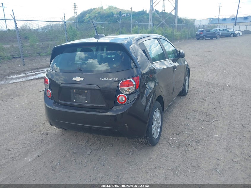 2015 Chevrolet Sonic Lt Auto
