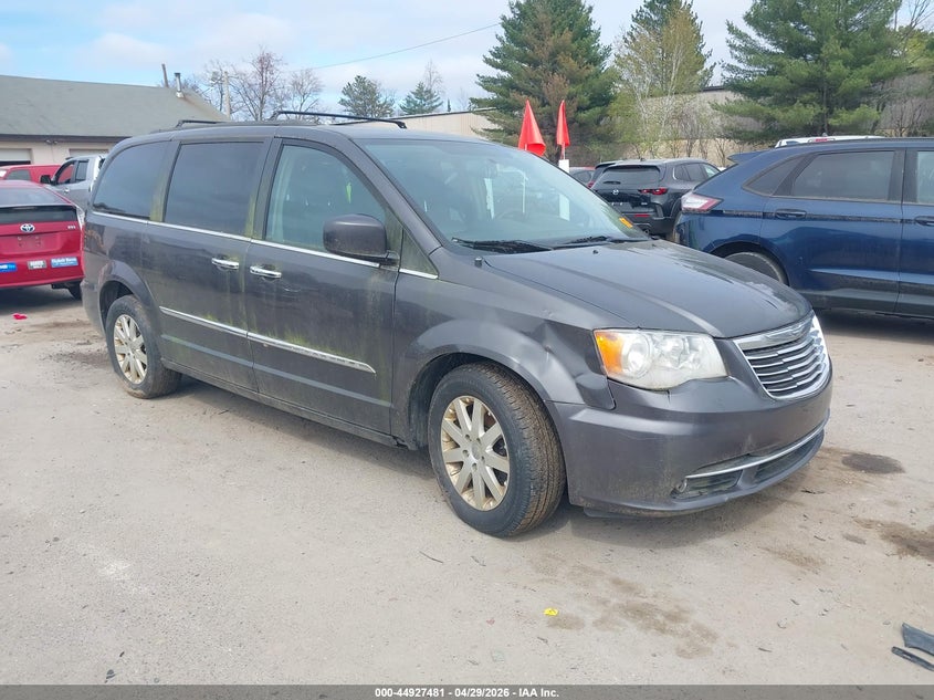 2015 Chrysler Town & Country Touring