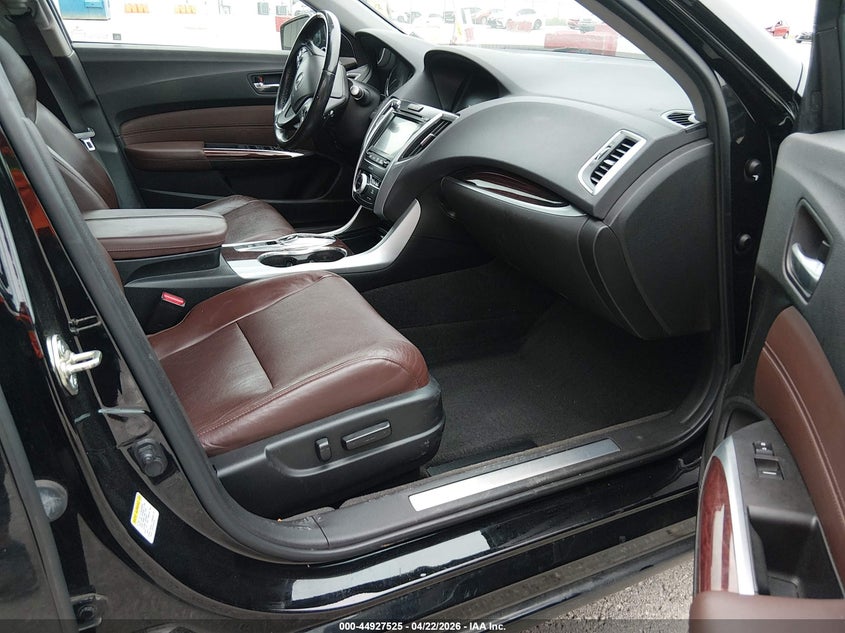 2016 ACURA TLX auction photo 5