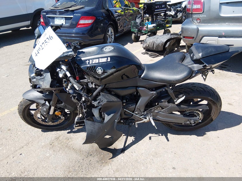 2024 Yamaha Yzfr7 VIN: JYARM38E5RA010975 Lot: 44927536