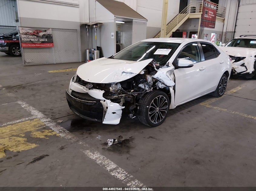 2015 TOYOTA COROLLA auction photo 2