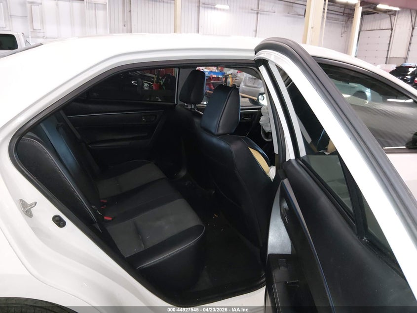 2015 TOYOTA COROLLA auction photo 8