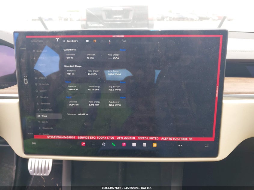 2022 Tesla Model S Dual Motor All-Wheel Drive VIN: 5YJSA1E54NF489575 Lot: 44927642