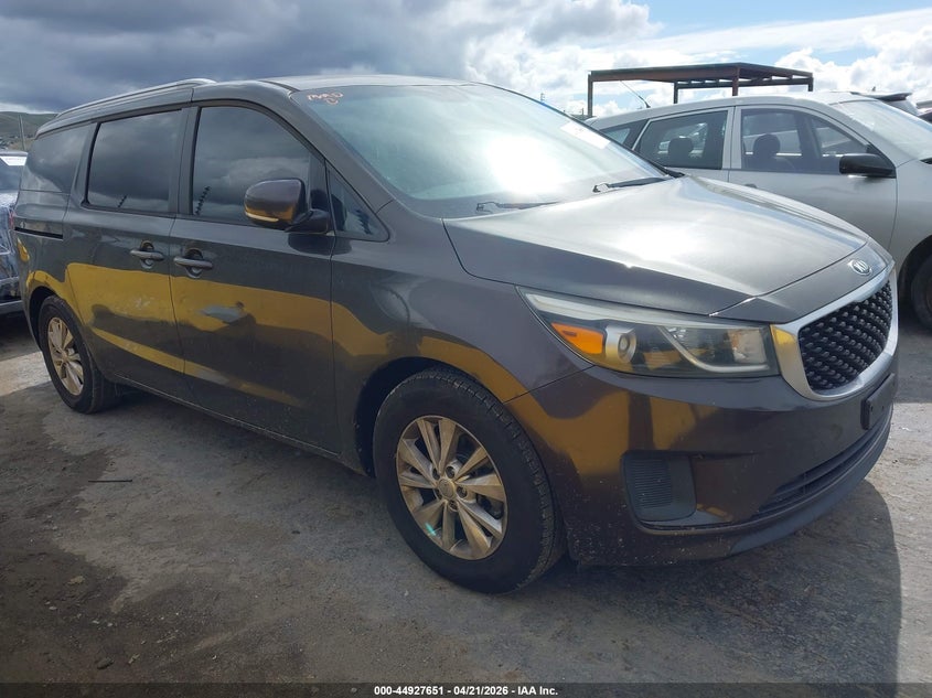 2015 Kia Sedona Lx