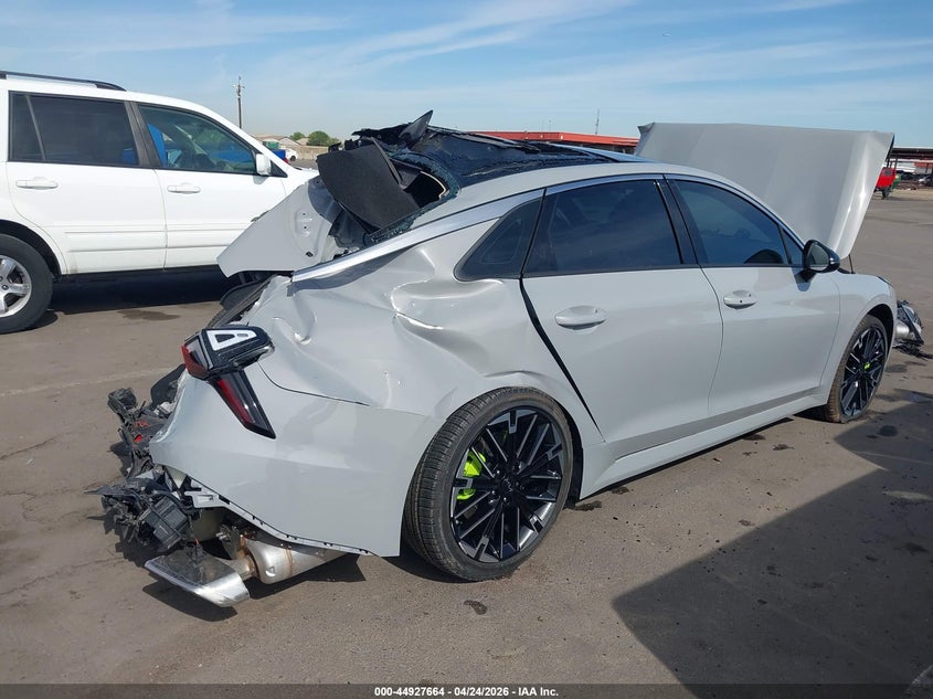 Vin: knag44j88t5446352, lot: 45425043, kia k5 gt 20264