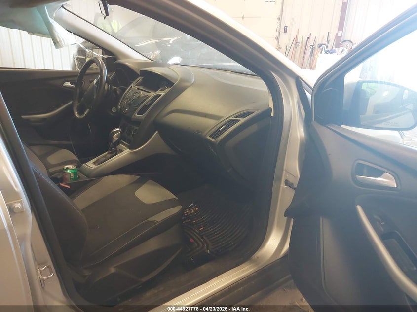 1FAHP3F26CL242650 2012 Ford Focus 2.0 Se silver