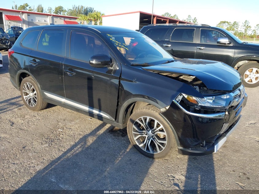2018 MITSUBISHI OUTLANDER SE