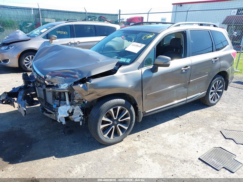 2018 Subaru Forester 2.0xt Touring JF2SJGWCXJH588543 photo 1