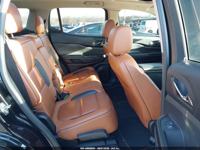 2017 GMC ACADIA auction photo 8