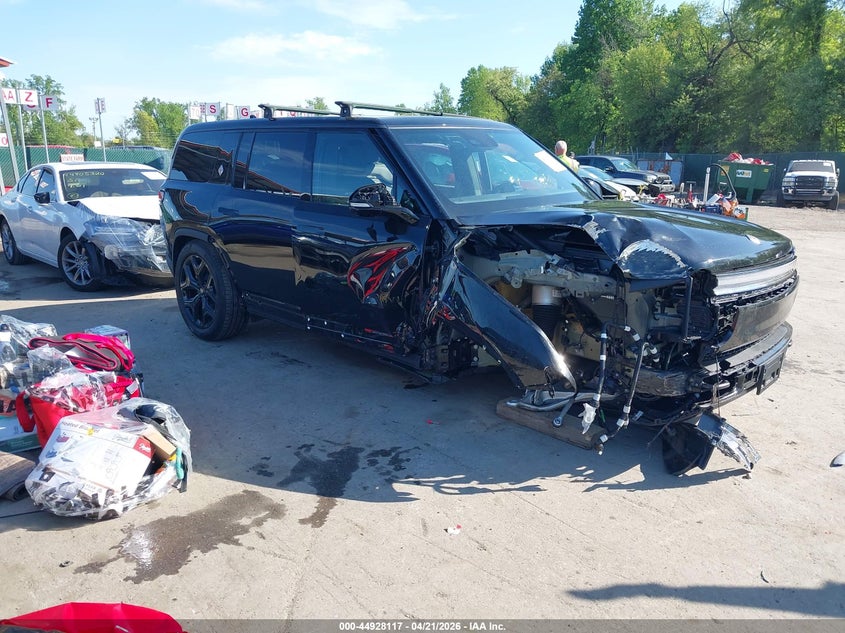 2026 Rivian R1S Tri Motor Max Pack