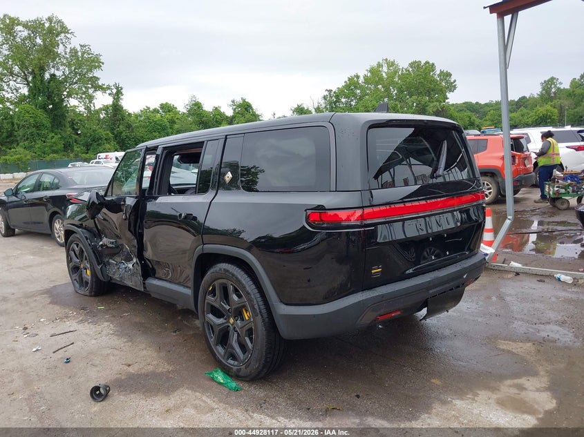 2026 RIVIAN R1S auction photo 3