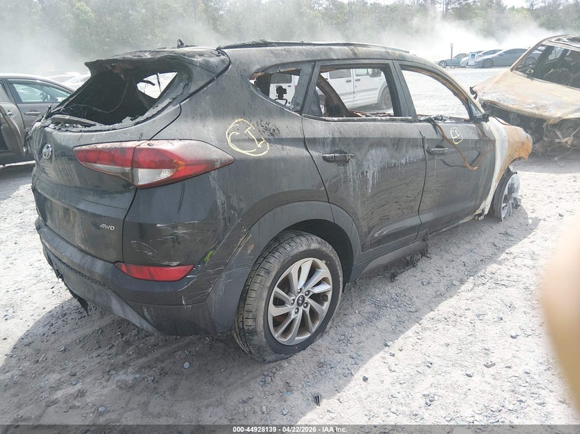 2016 HYUNDAI TUCSON auction photo 4