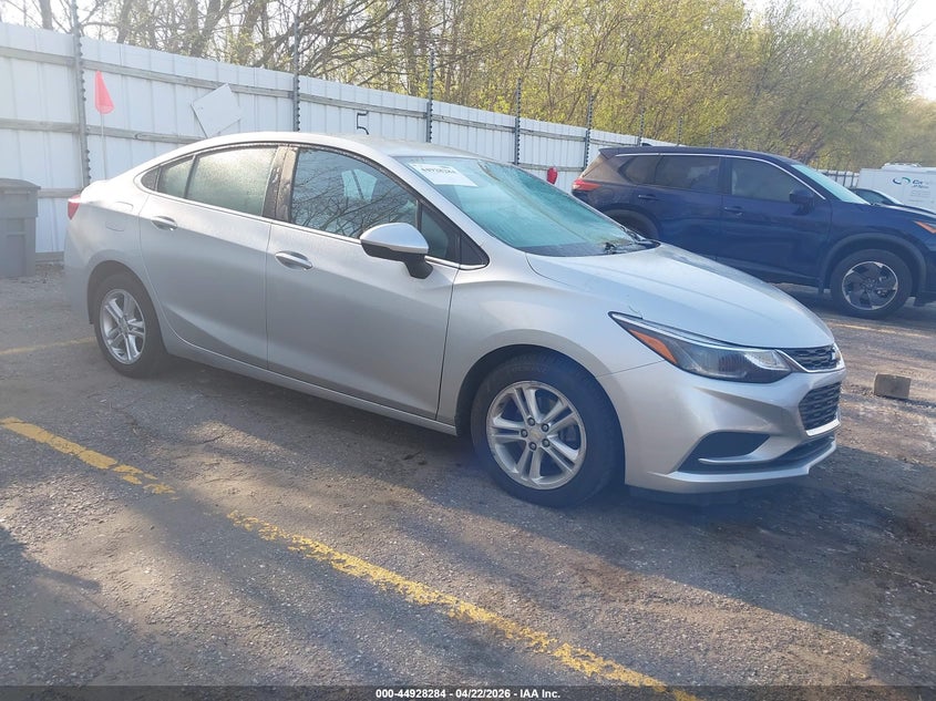CHEVROLET CRUZE 2016. Lot# 44928284. VIN 1G1BE5SM5G7264610. Photo 1