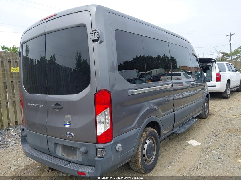 2015 Ford Transit-350 Xl