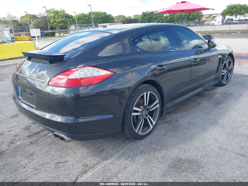 2012 Porsche Panamera 4