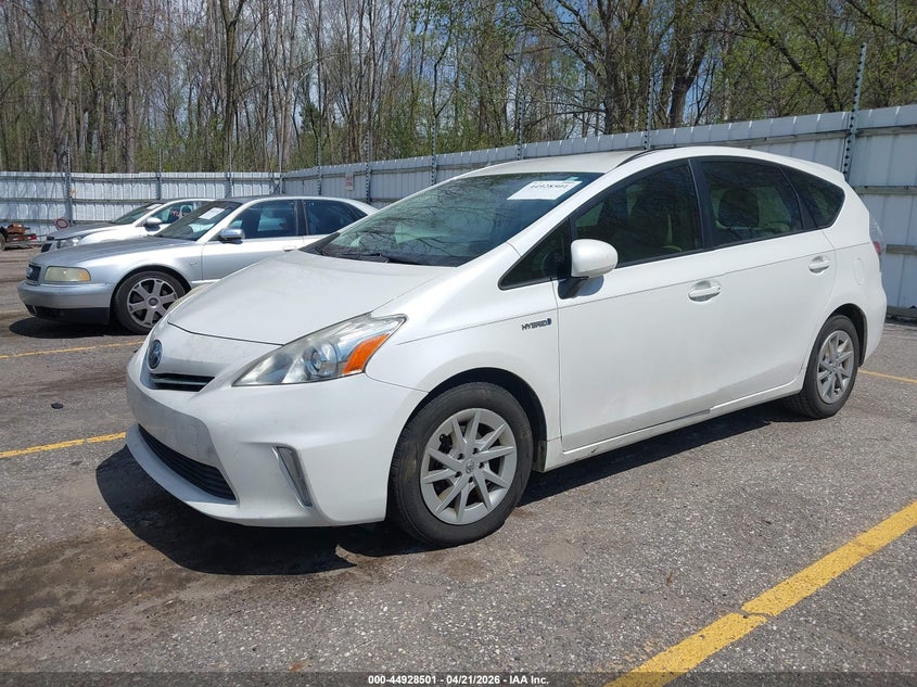 2013 Toyota Prius V Two