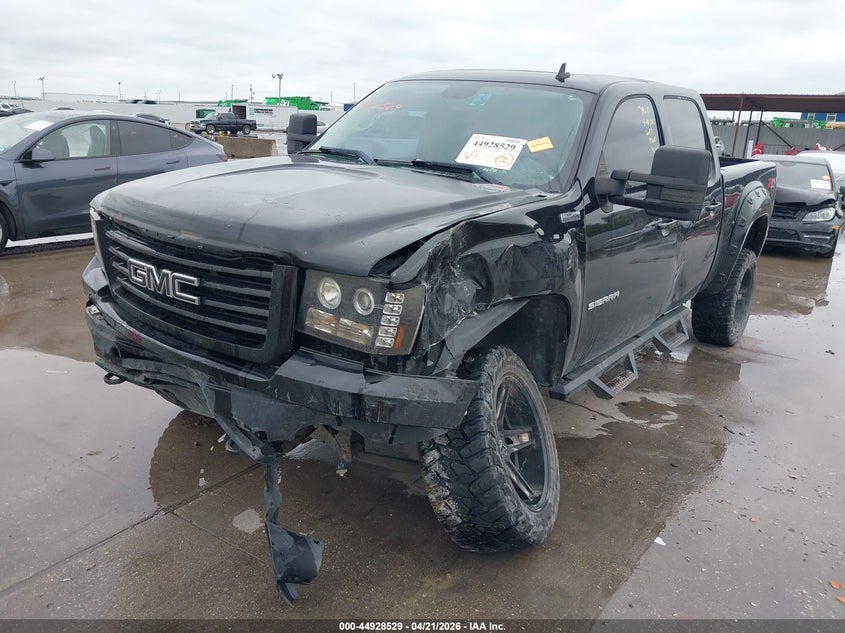 2011 GMC SIERRA 1500 auction photo 2