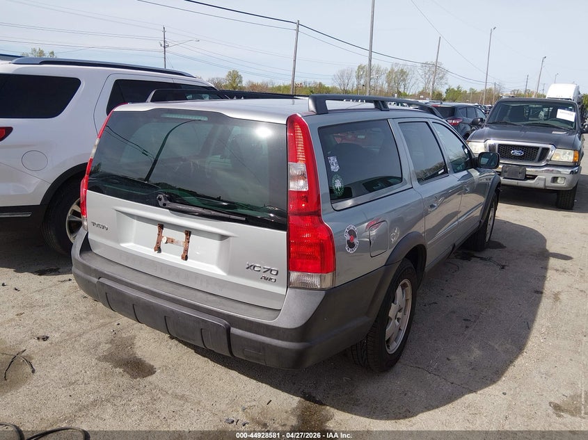 2004 Volvo Xc70 2.5T