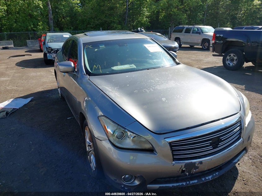 2014 INFINITI Q70 auction photo 1