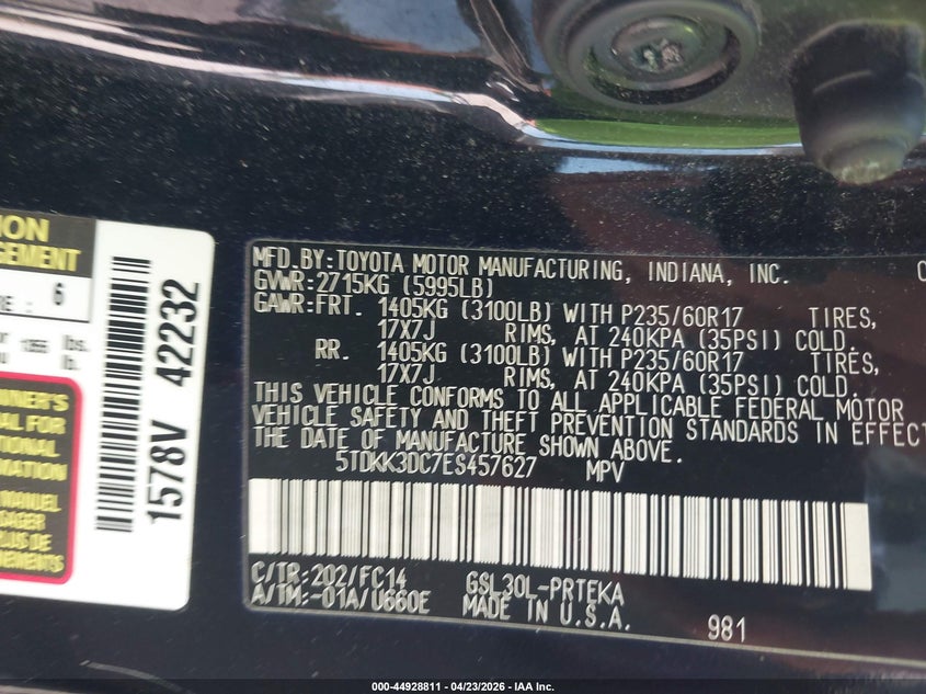2014 TOYOTA SIENNA VAN 3.5L V-6 DOHC, VVT, 266HP