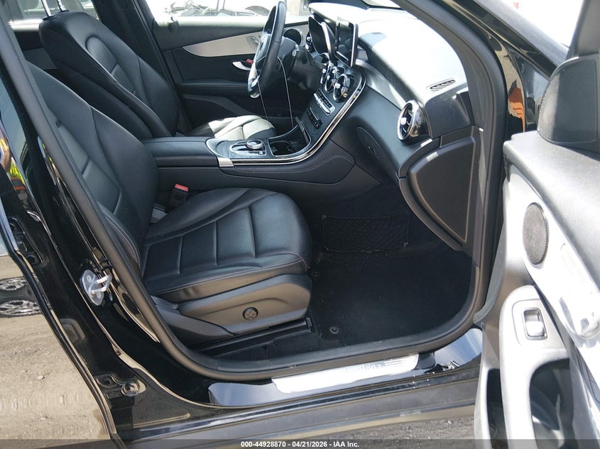 2019 Mercedes-Benz Glc 300