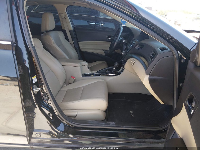 2013 ACURA ILX auction photo 5