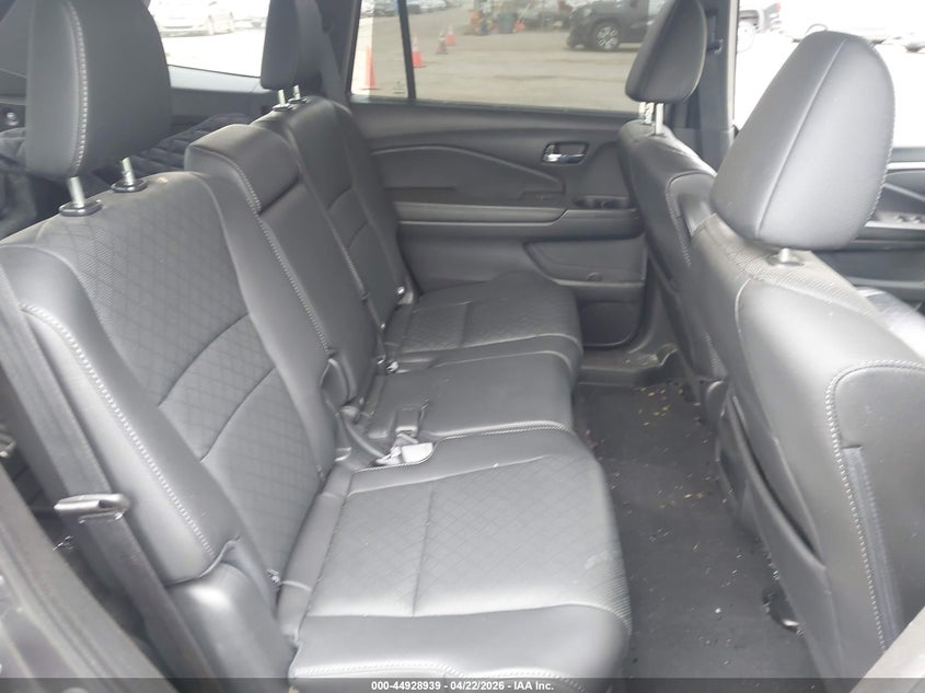 2020 Honda Passport Awd Ex-L VIN: 5FNYF8H57LB018842 Lot: 44928939