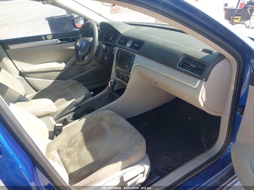 2017 Volkswagen Passat 1.8T S