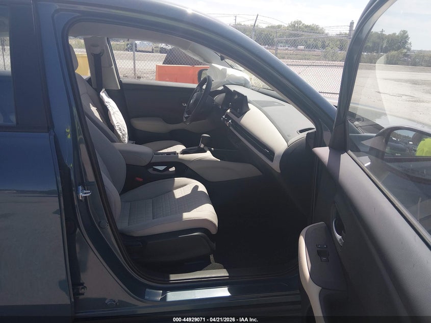 VIN 3CZRZ2H35SM762127 2025 HONDA HR-V AWD LX