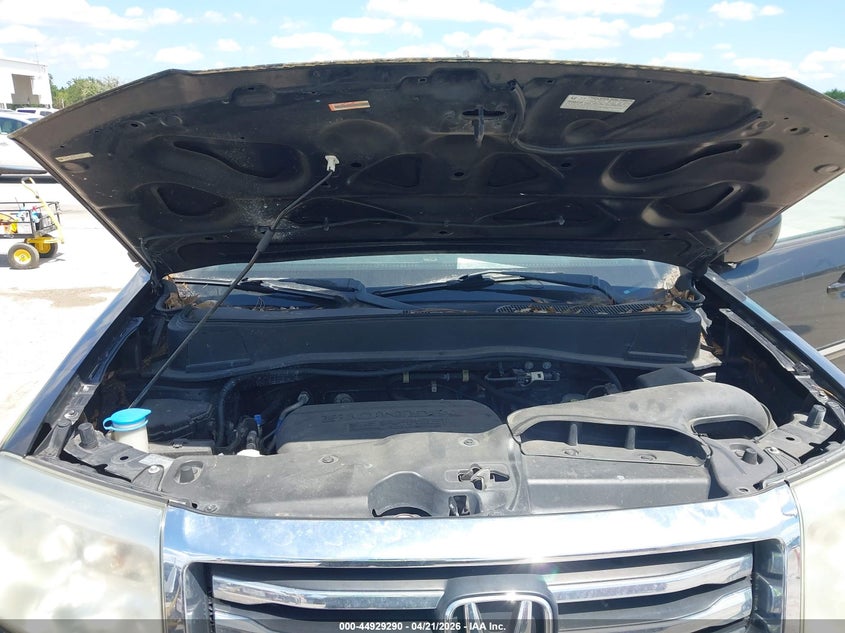 2015 HONDA PILOT SPORT UTILITY VEHICLE 3.5L V-6 VVT, 250HP