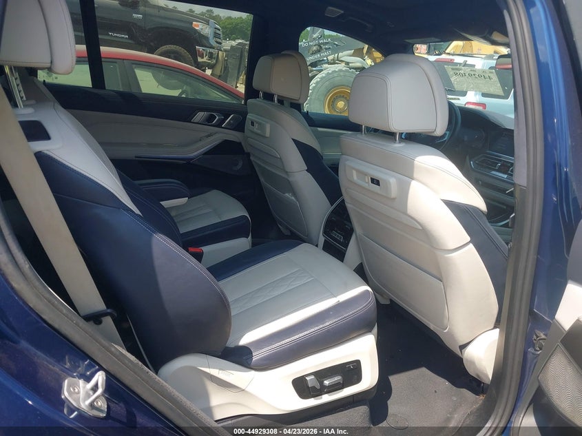 2020 BMW X7 xDrive40I VIN: 5UXCW2C04L9B43425 Lot: 44929308
