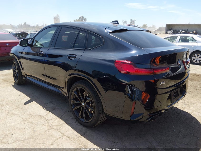 2024 BMW X4 M40I